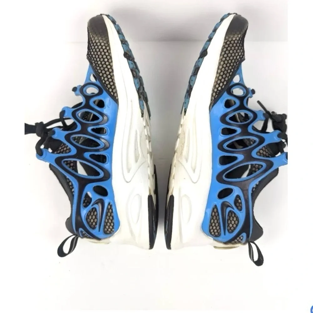 NIKE Air Chapuka Running Athletic Shoe, Blue Mesh Y2K